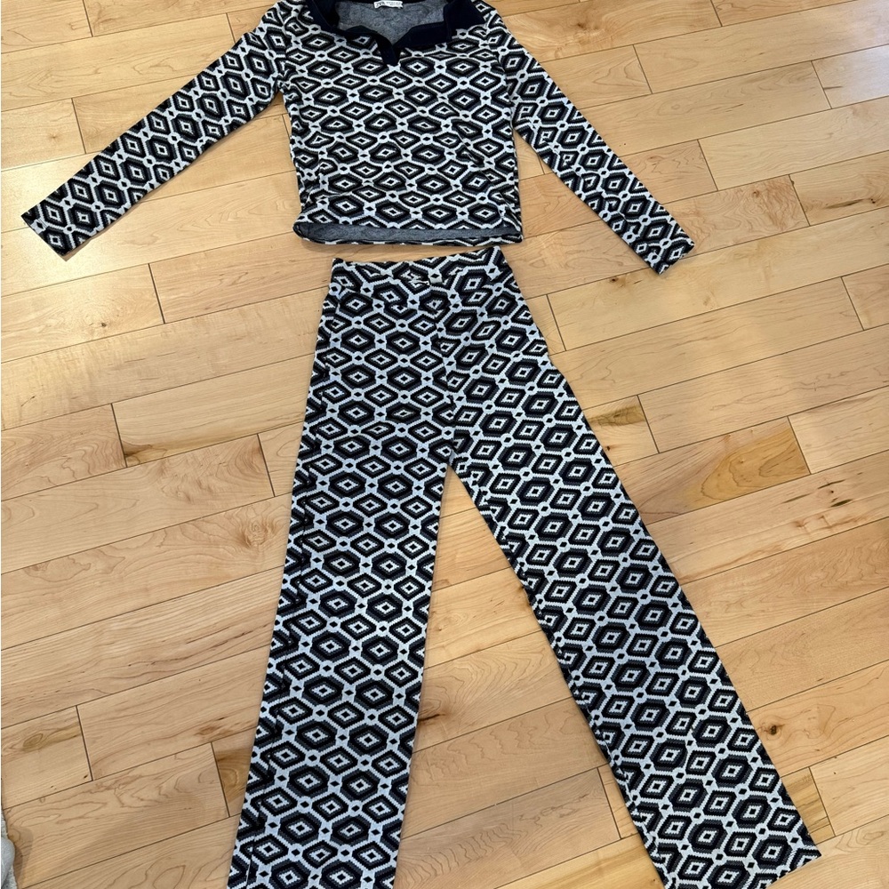 NWOT never worn, Zara set, small - Picture 2 of 4